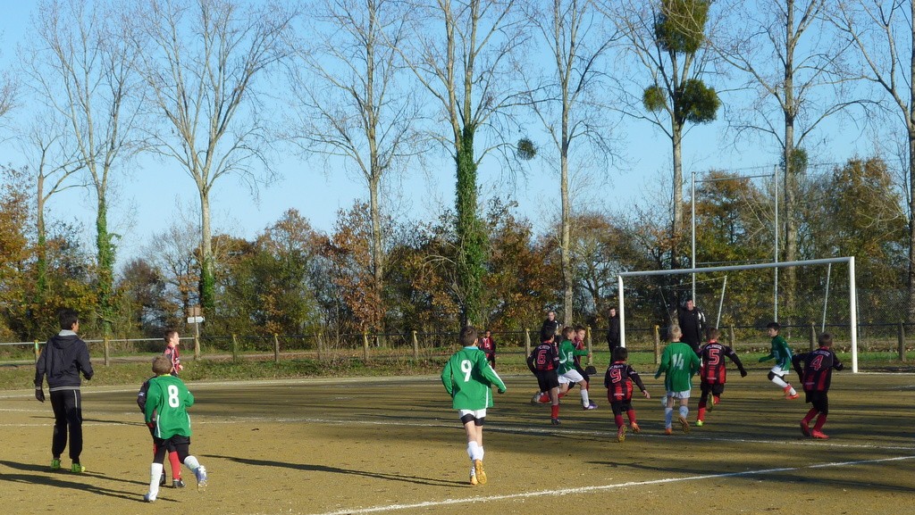 ESL-20141206-U11-Action1-169